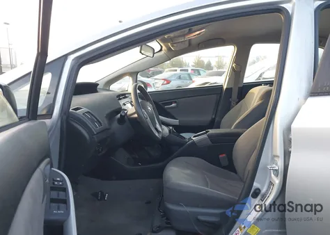 2015 Toyota Prius Two из США, поврежденный, VIN JTDKN3DU2F0456051